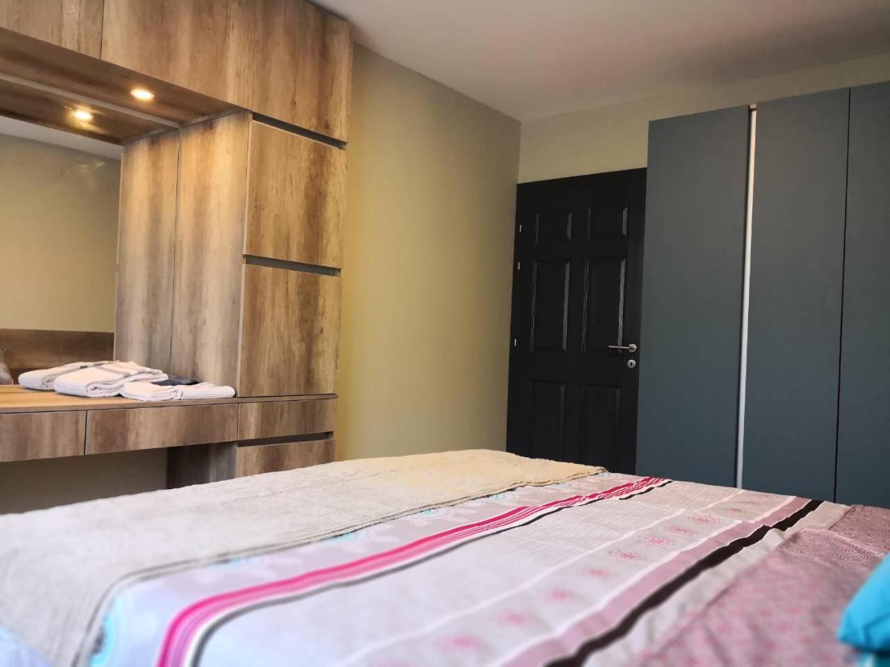 Mihajlovik Lux Apartment In Heart Of สโกเปีย ภายนอก รูปภาพ
